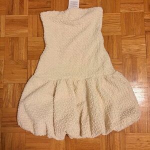 BUBBLE-HEM BANDEAU DRESS